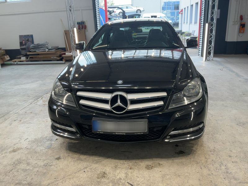Mercedes-Benz C-Klasse C 220 CDI BlueEfficiency 2012 – снимка 9