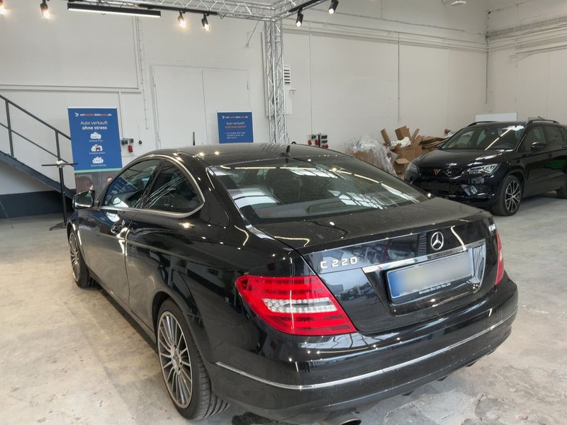 Mercedes-Benz C-Klasse C 220 CDI BlueEfficiency 2012 – снимка 3