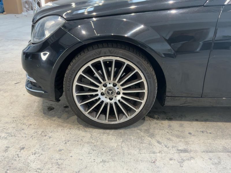 Mercedes-Benz C-Klasse C 220 CDI BlueEfficiency 2012 – снимка 16