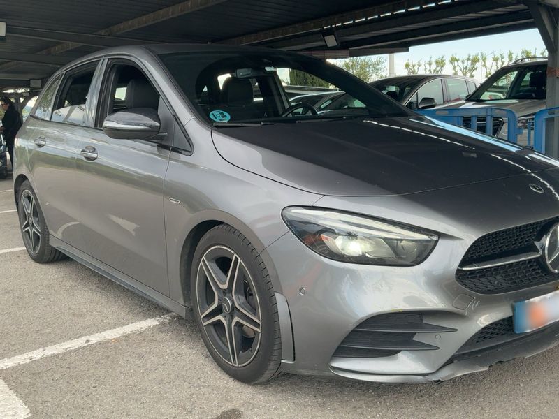 Mercedes-Benz B-Klasse B 200 d AMG Line 2022 – снимка 12