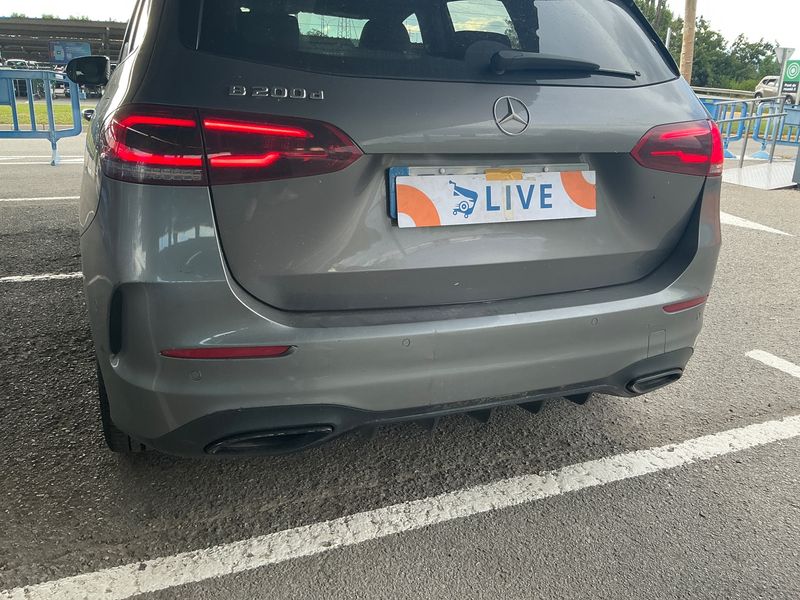 Mercedes-Benz B-Klasse B 200 d AMG Line 2022 – снимка 23