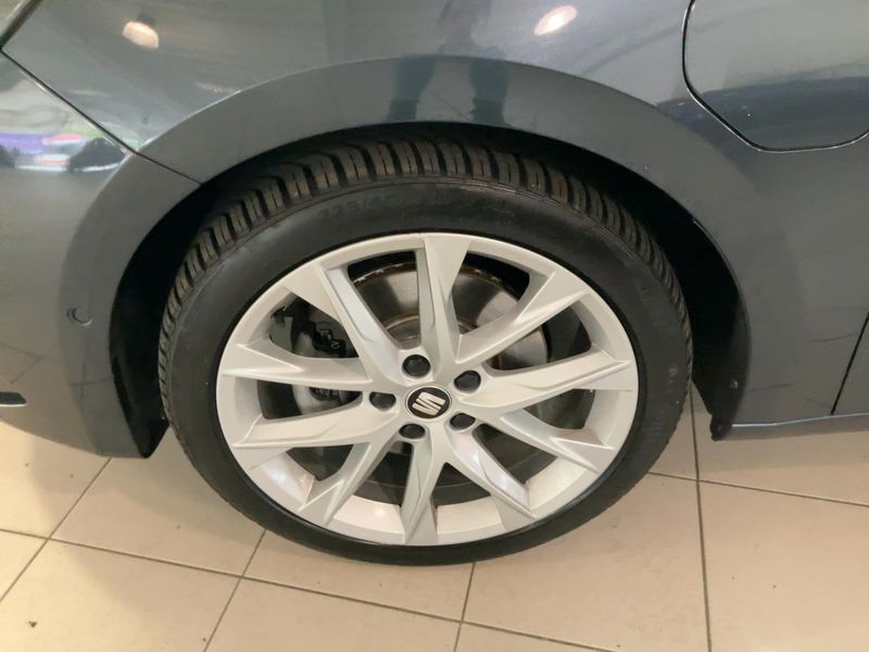 Seat Leon 1.4 TSI e-HYBRID FR 2021 – снимка 3