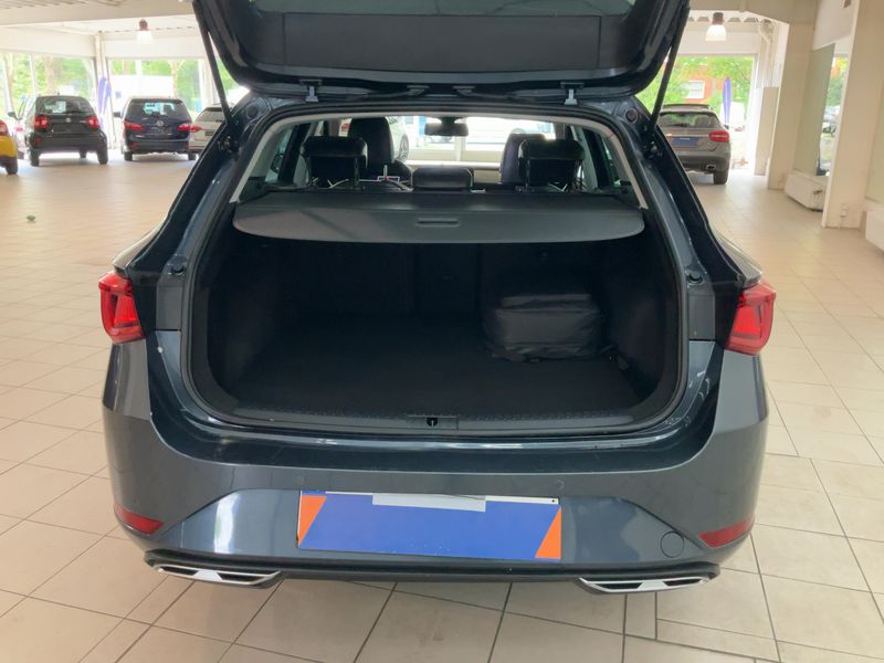 Seat Leon 1.4 TSI e-HYBRID FR 2021 – снимка 15