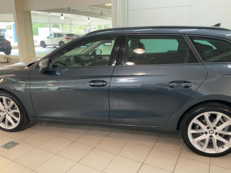 Seat Leon 1.4 TSI e-HYBRID FR 2021 – снимка 4