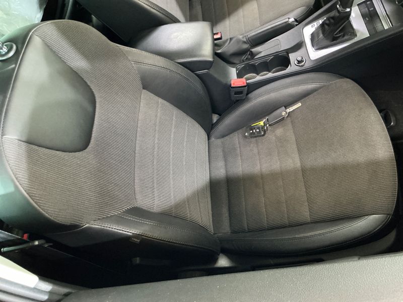 Skoda Octavia 2.0 TDI Elegance 2014 – снимка 32