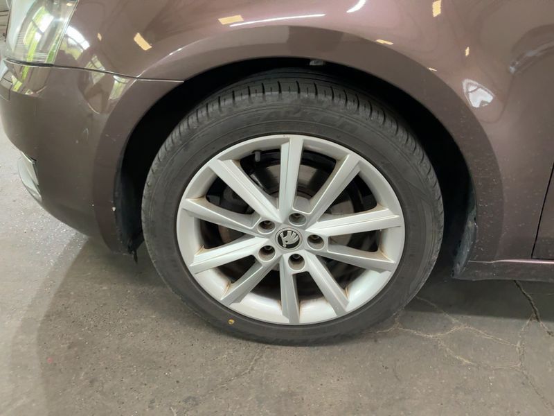 Skoda Octavia 2.0 TDI Elegance 2014 – снимка 3