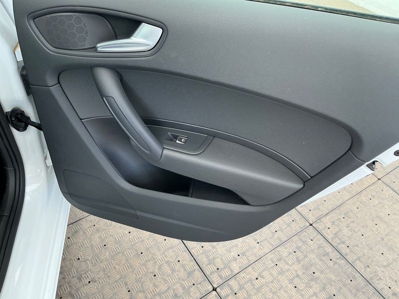 Audi A1 Sportback 1.0 TFSI 2018 – снимка 26