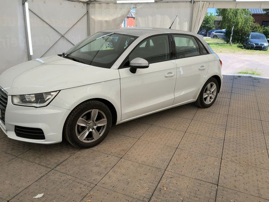 Audi A1 Sportback 1.0 TFSI 2018 – снимка 2