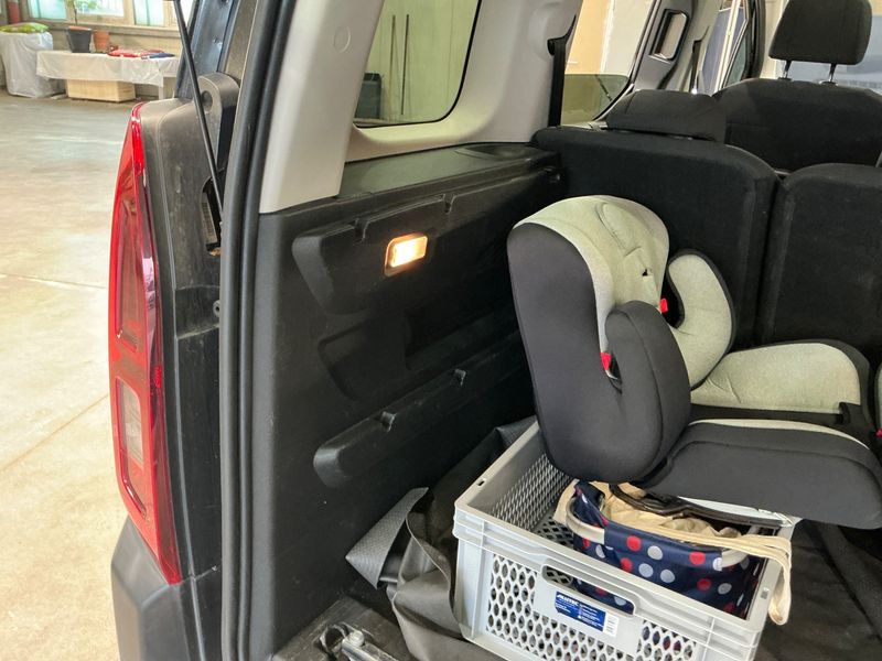 Citroen Berlingo 1.2 PureTech Shine M 2020 – снимка 38