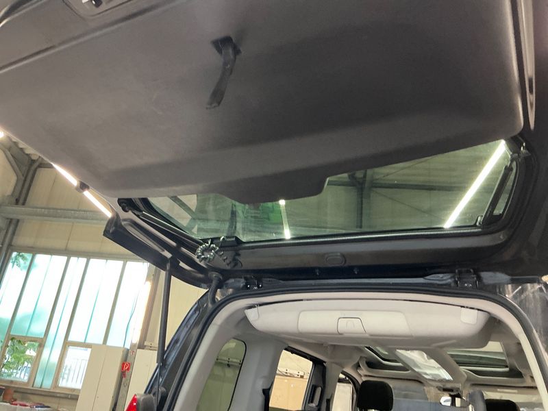 Citroen Berlingo 1.2 PureTech Shine M 2020 – снимка 31