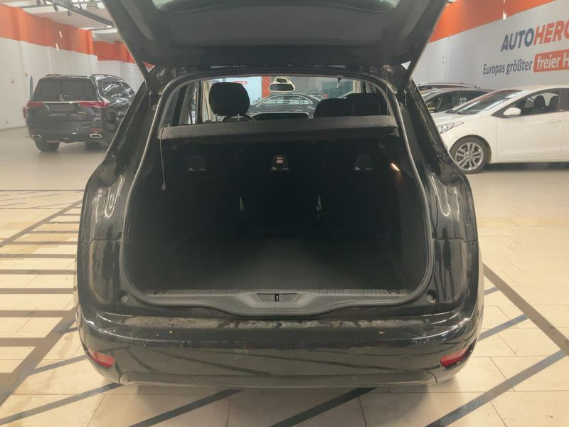Citroen C4 Spacetourer 2.0 Blue-HDi Shine 2018 – снимка 10