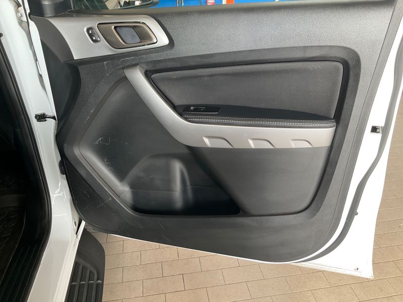 Ford Ranger 2.0 TDCi Doppelkabine 4x4 XLT 2021 – снимка 23