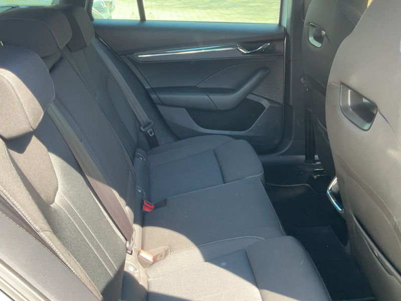 Skoda Octavia 2.0 TDI First Edition 2020 – снимка 19