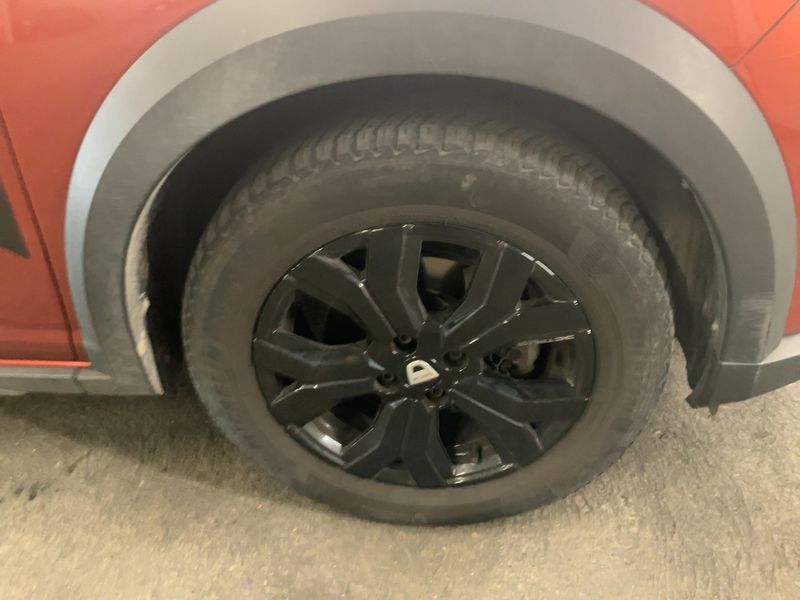 Dacia Jogger 1.0 TCe LPG Extreme+ 2022 – снимка 11