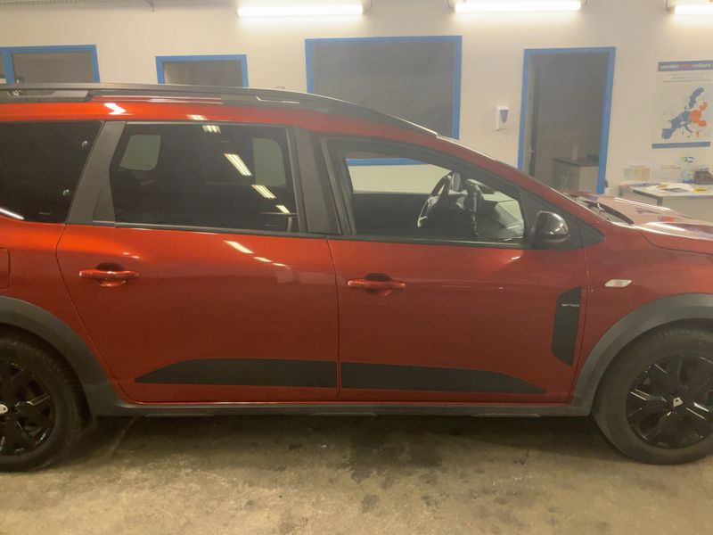Dacia Jogger 1.0 TCe LPG Extreme+ 2022 – снимка 10