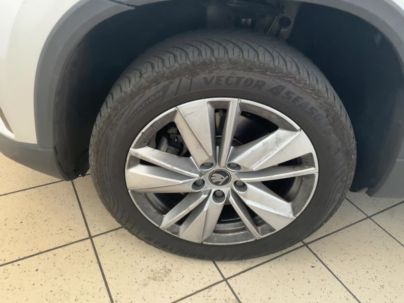 Skoda Karoq 2.0 TDI Executive 2025 – снимка 3