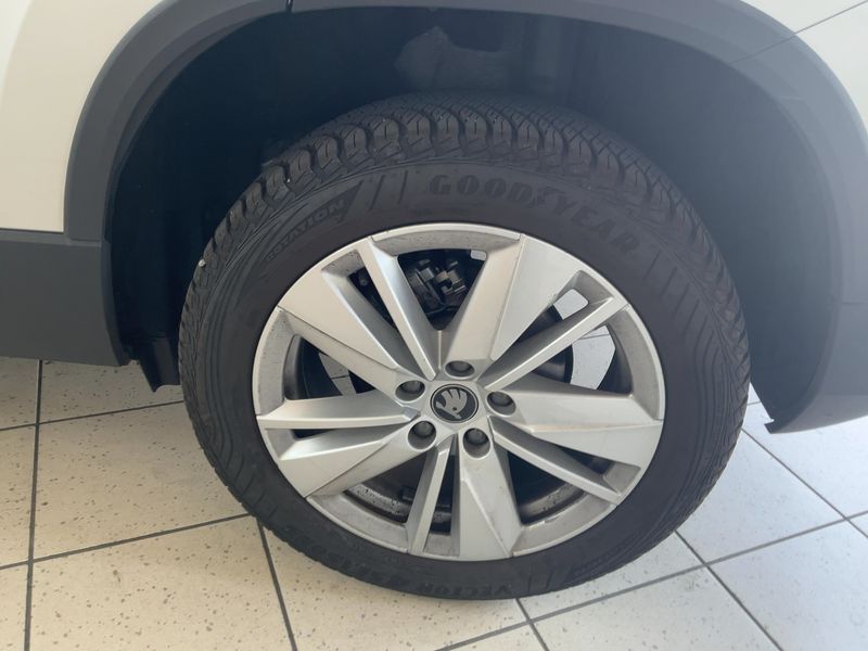 Skoda Karoq 2.0 TDI Executive 2025 – снимка 5