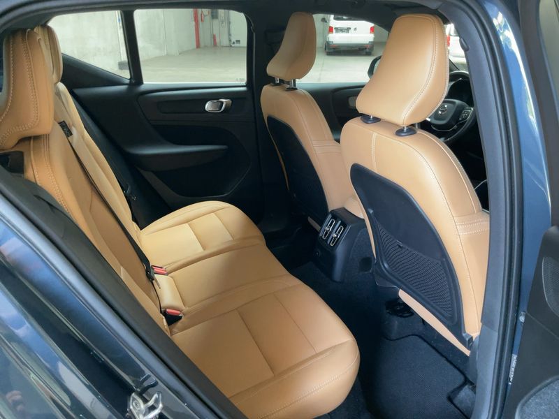 Volvo XC40 1.5 T5 Recharge Plug-in Hybrid Inscription 2WD 2021 – снимка 19