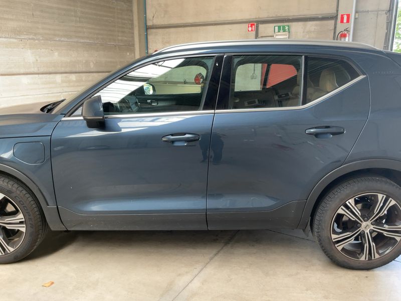 Volvo XC40 1.5 T5 Recharge Plug-in Hybrid Inscription 2WD 2021 – снимка 4