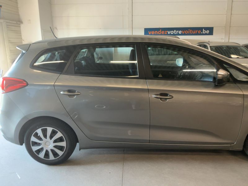 Kia Carens 1.6 GDI Active 2016 – снимка на щета