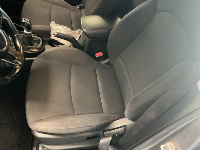 Kia Carens 1.6 GDI Active 2016 – снимка на щета
