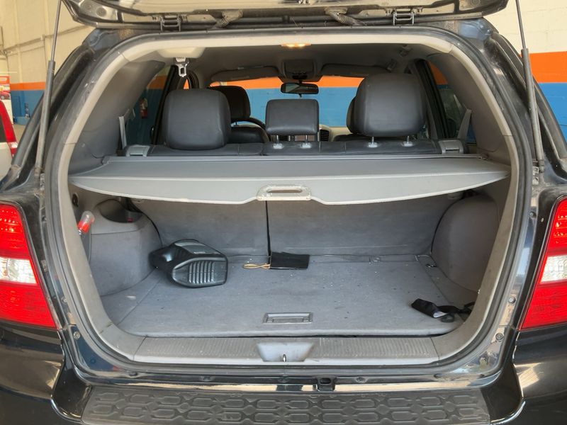 Kia Sorento 2.5 CRDi Active 2007 – снимка 15