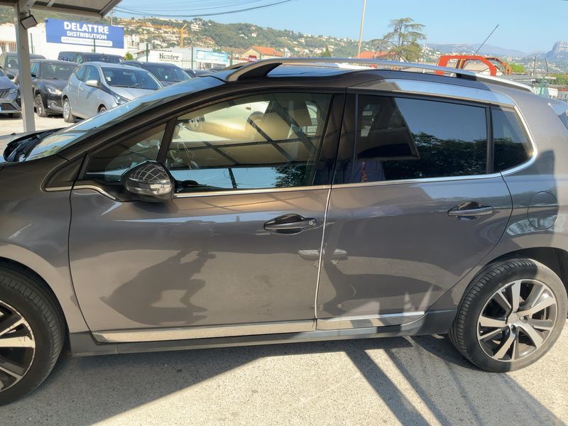 Peugeot 2008 1.6 e-HDi Feline Titane 2013 – снимка 4