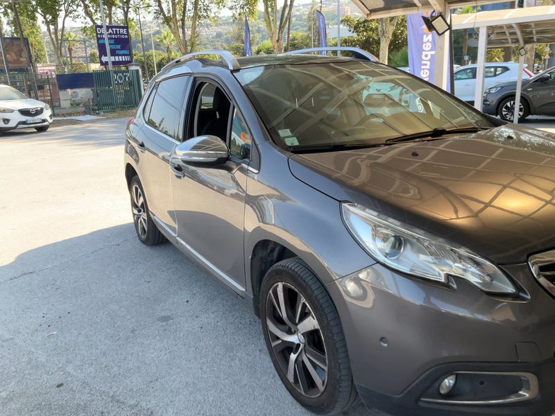 Peugeot 2008 1.6 e-HDi Feline Titane 2013 – снимка 12