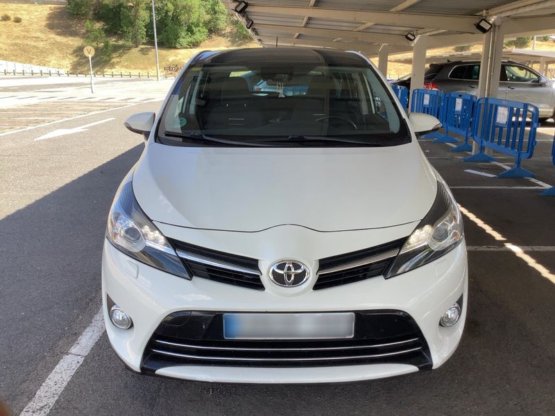 Toyota Verso 1.8 Advance 2016 – снимка 14