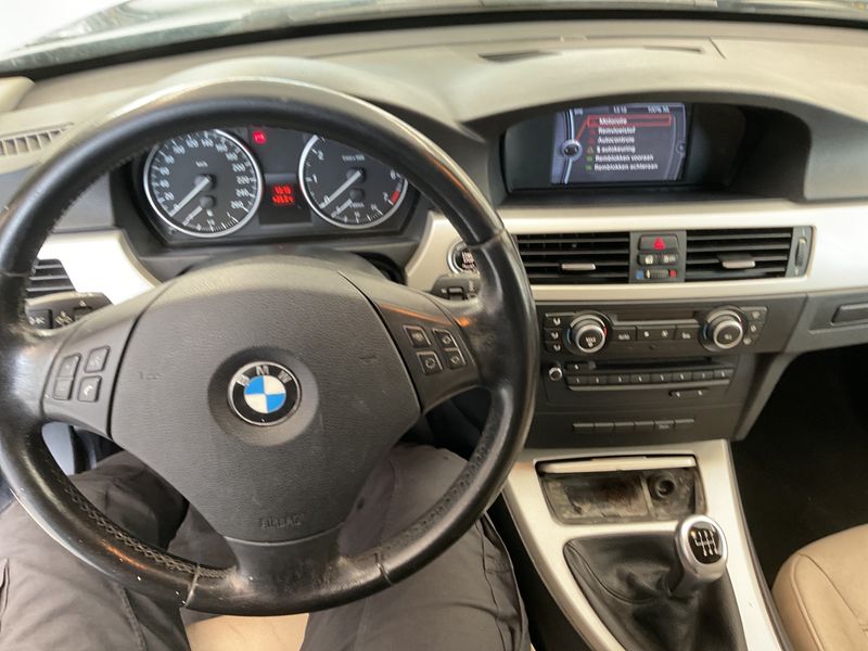 BMW 3er 318i 2011 – снимка 6
