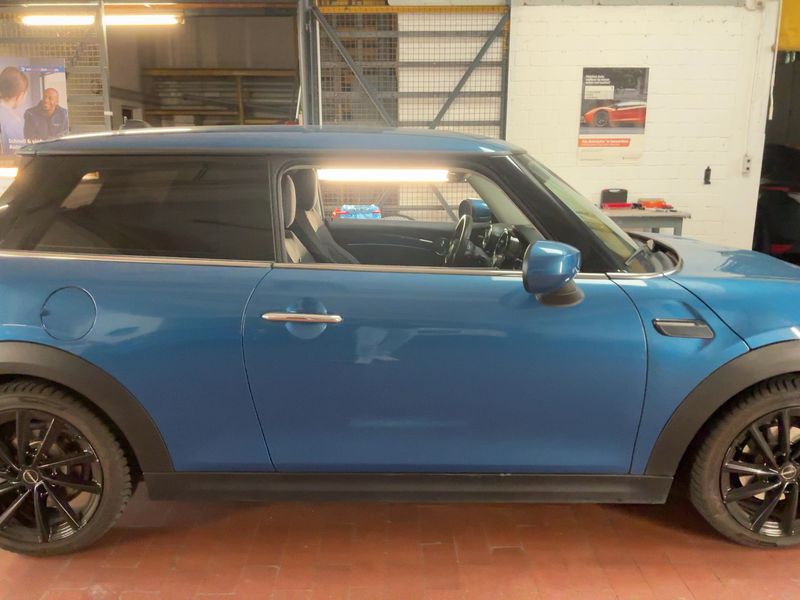 MINI Cooper Classic Trim 2022 – снимка 10