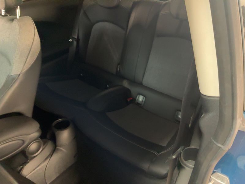 MINI Cooper Classic Trim 2022 – снимка 19