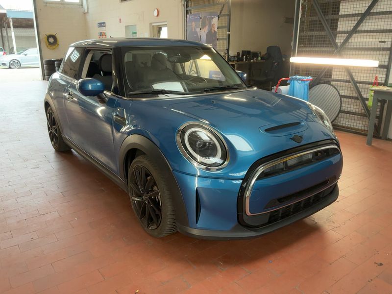 MINI Cooper Classic Trim 2022 – снимка 12