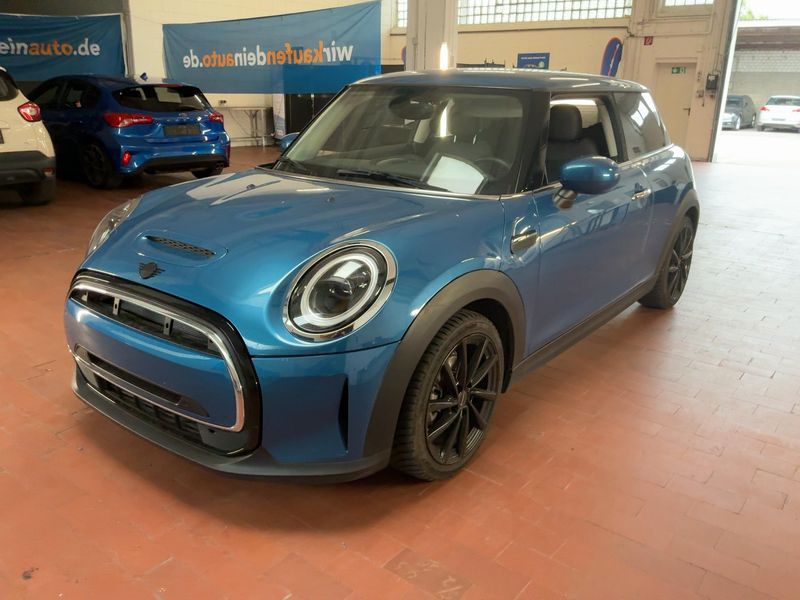MINI Cooper Classic Trim 2022 – снимка 1