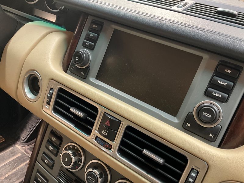 Land Rover Range Rover 3.6 TD V8 Vogue 2008 – снимка 33