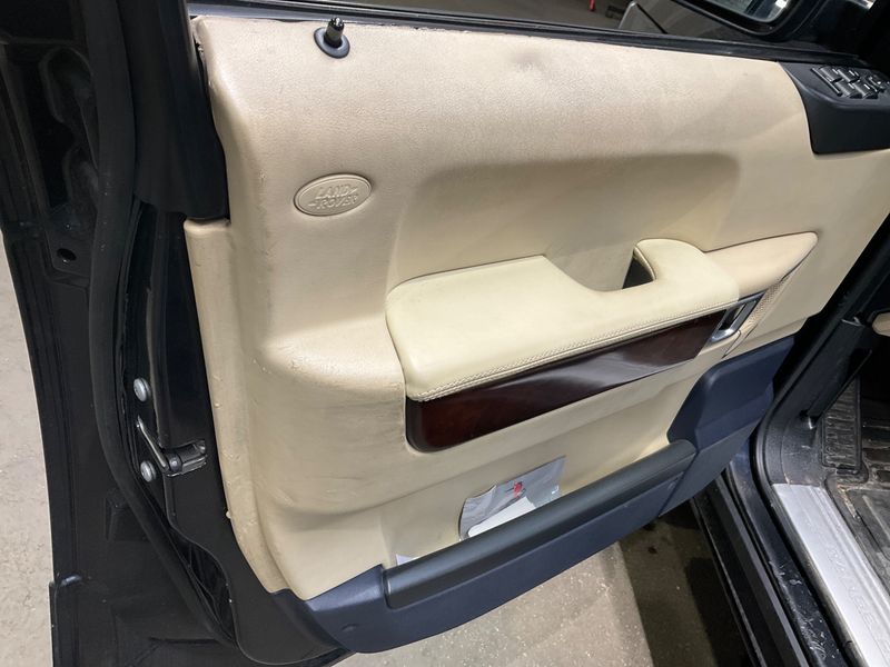 Land Rover Range Rover 3.6 TD V8 Vogue 2008 – снимка 38