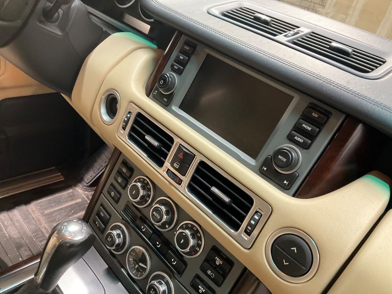 Land Rover Range Rover 3.6 TD V8 Vogue 2008 – снимка 34