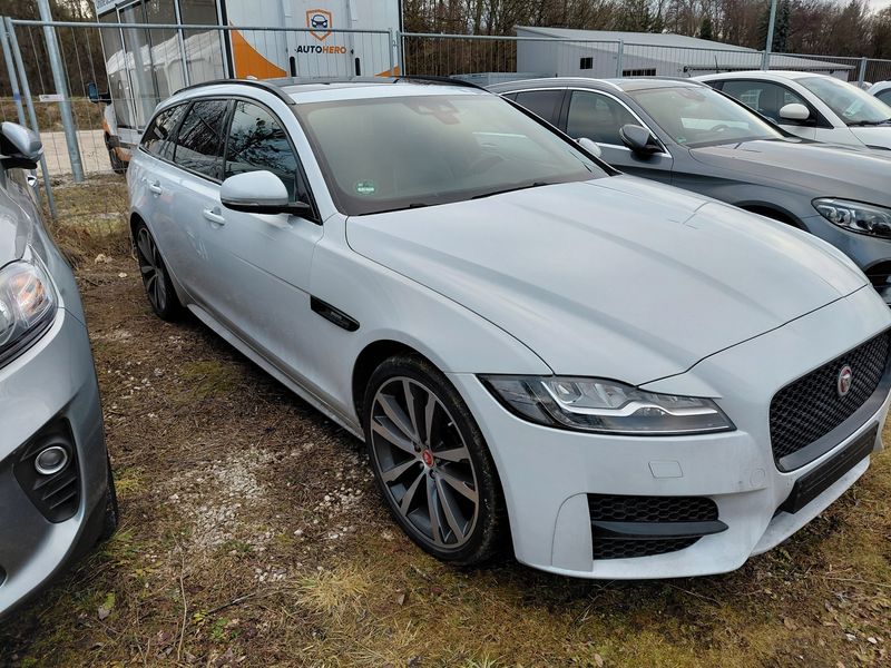 Jaguar XF 25d R-Sport AWD 2018 – снимка 12