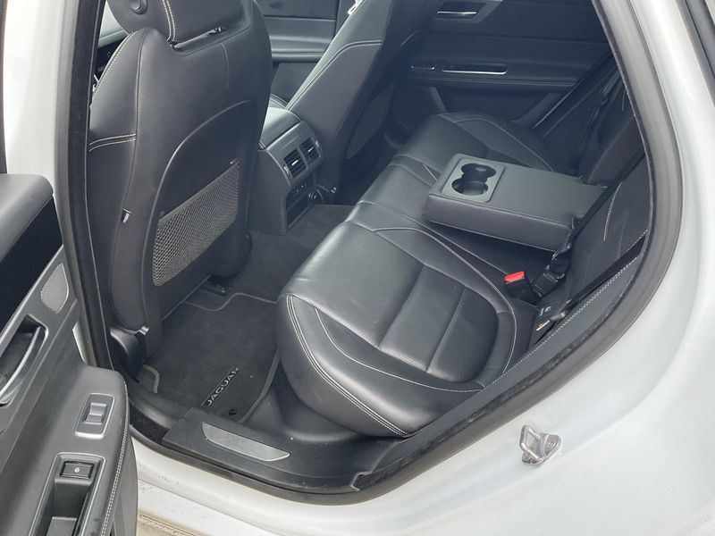 Jaguar XF 25d R-Sport AWD 2018 – снимка 19