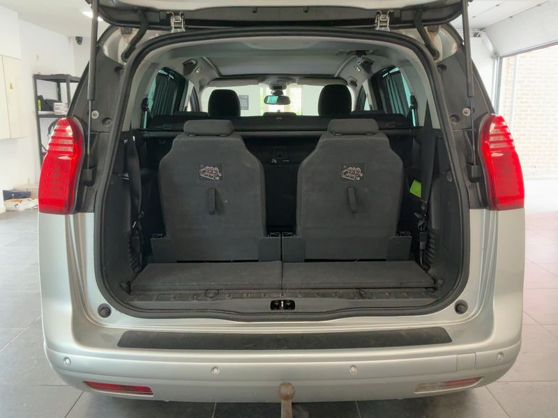 Peugeot 5008 1.6 Blue-HDi Allure 2016 – снимка 10