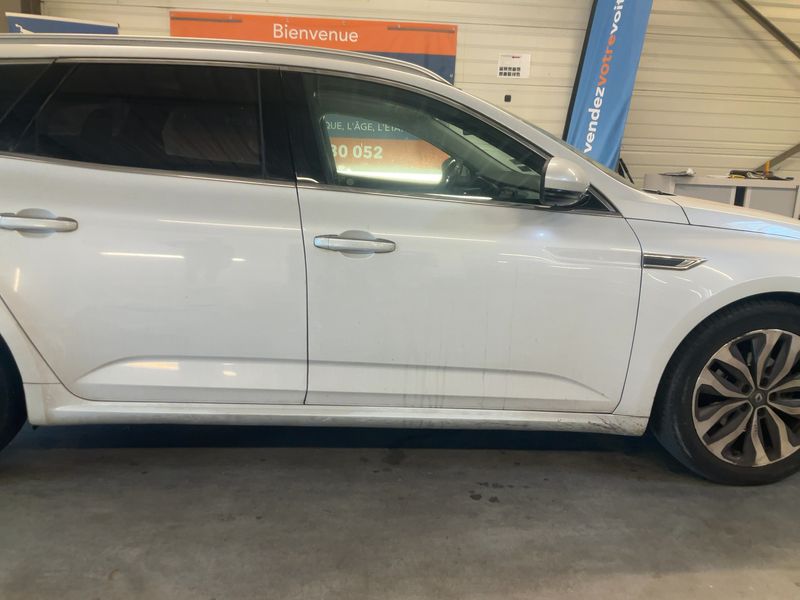 Renault Talisman 1.6 dCi Energy Business 2017 – снимка на щета