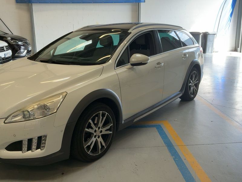 Peugeot 508 2.0 HDi Hybrid4 RXH 2012 – снимка 2