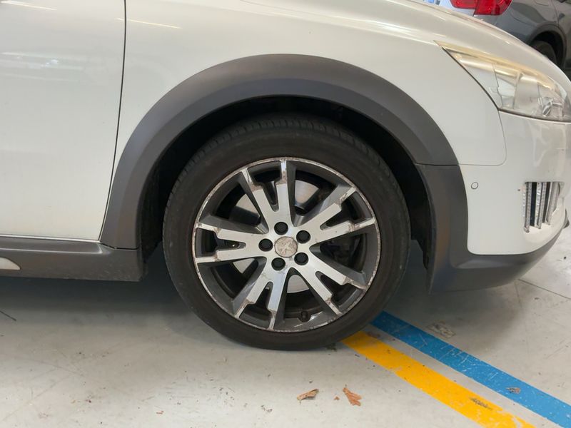 Peugeot 508 2.0 HDi Hybrid4 RXH 2012 – снимка 11