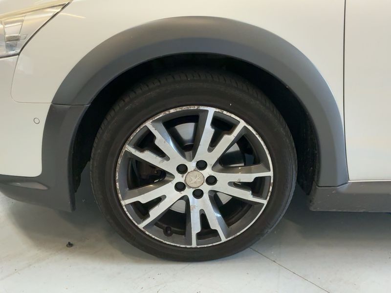 Peugeot 508 2.0 HDi Hybrid4 RXH 2012 – снимка 3