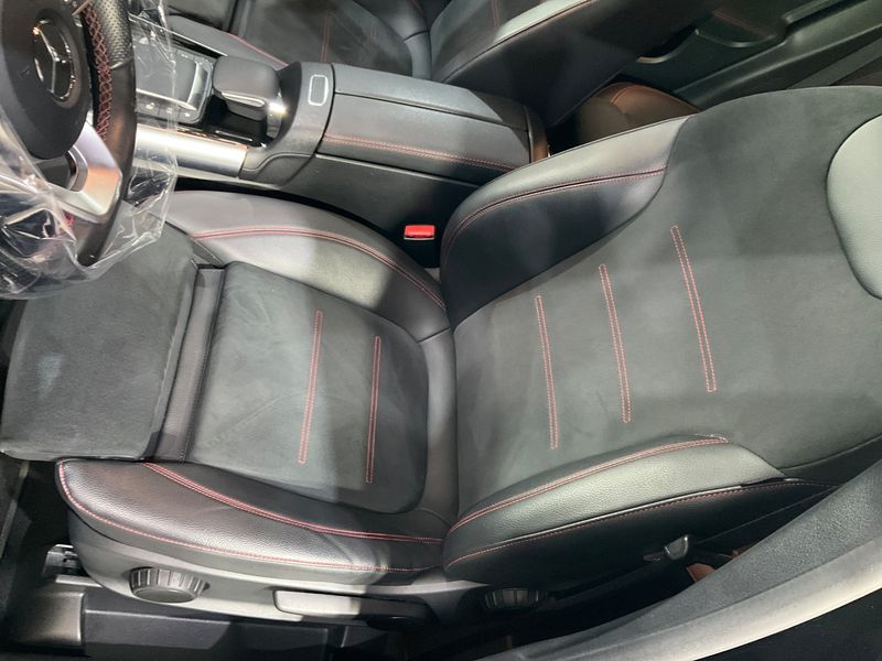Mercedes-Benz GLA-Klasse GLA 200 d AMG Line 2021 – снимка 26