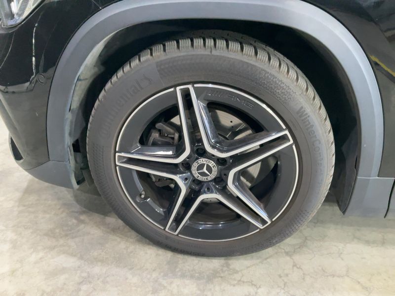 Mercedes-Benz GLA-Klasse GLA 200 d AMG Line 2021 – снимка 3