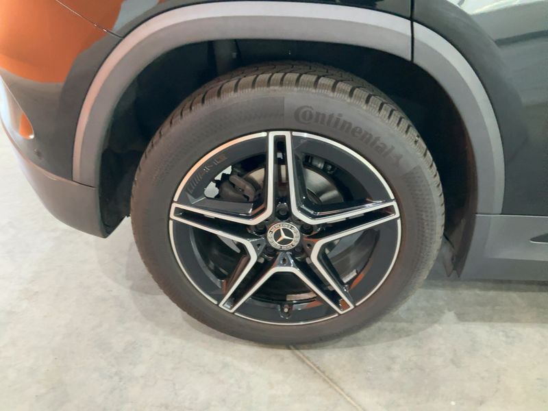 Mercedes-Benz GLA-Klasse GLA 200 d AMG Line 2021 – снимка 9