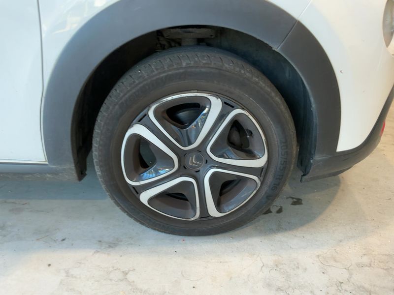 Citroen C3 1.2 PureTech Elle 2018 – снимка 11
