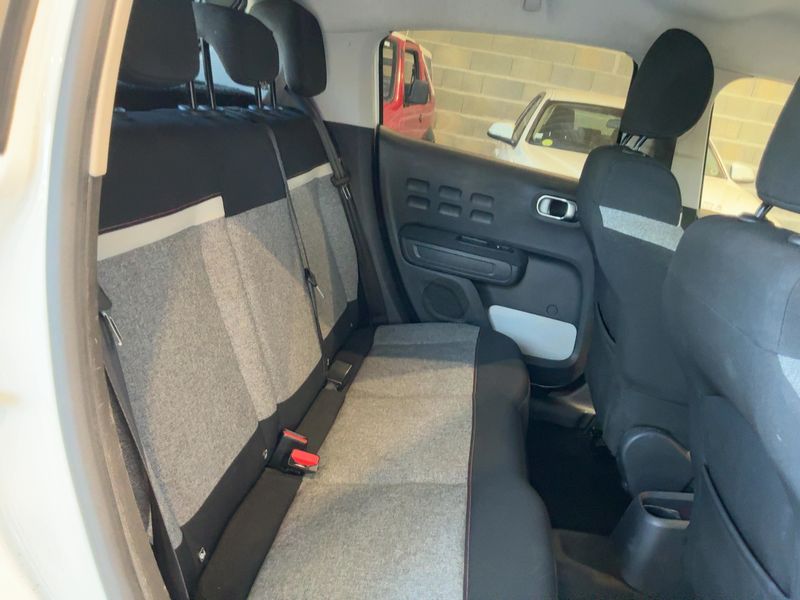 Citroen C3 1.2 PureTech Elle 2018 – снимка 19