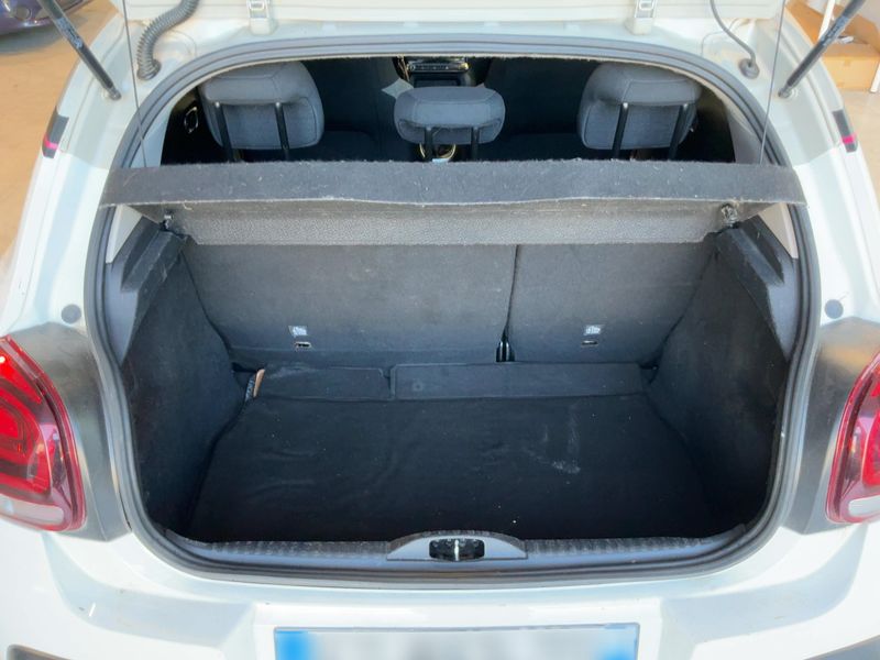 Citroen C3 1.2 PureTech Elle 2018 – снимка 15